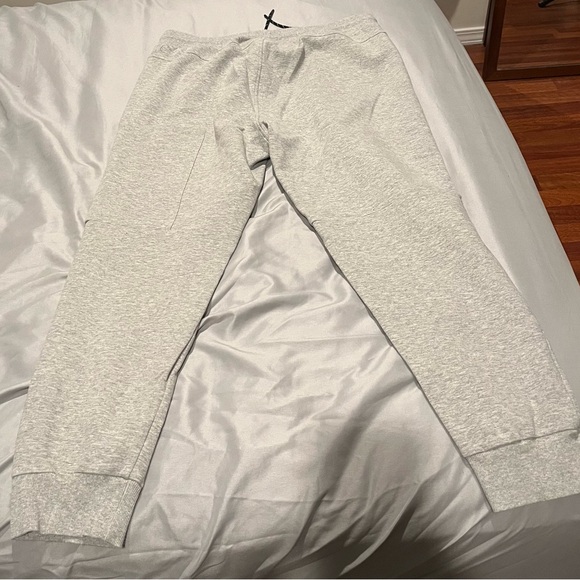 ZYIA Active USA Men's Gray Jogger Pants - Picture 6 of 6